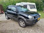 Hyundai Tucson 2.0 I 2WD 2005 Zwart, Stof, 74 €/maand, 4 cilinders, Zwart