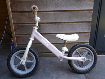Qkids Loopfiets - Roze beschikbaar voor biedingen