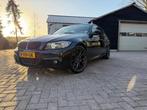 Te koop: BMW E90 335XI - 2011 - Zwart, Auto's, Automaat, Euro 5, Zwart, Zwart