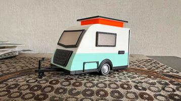Kip Shelter retro model beschikbaar voor biedingen