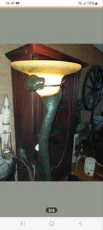 Art-deco lamp naar ontwerp van Edgar Brandt, Huis en Inrichting, Lampen | Vloerlampen, Ophalen, Zo goed als nieuw, 150 tot 200 cm