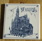 wandtegel 15x15 Oudenaarde stadhuis wit met blauw, Antiek en Kunst, Antiek | Wandborden en Tegels, Ophalen of Verzenden