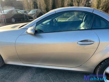 MERCEDES SLK R171 Bruin C723 links deur 2005-2011 beschikbaar voor biedingen