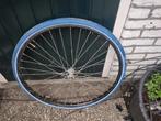 28 x 1 1/2 oma fiets voorwiel met band, Fietsen en Brommers, 56 cm of meer, Ophalen, Gebruikt