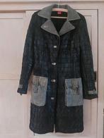 Zwart-glimmende jas van Save the Queen, Ophalen of Verzenden, Zo goed als nieuw, Zwart