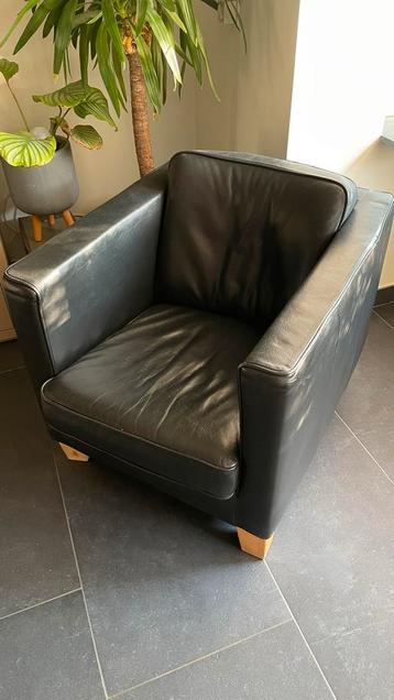 Zwarte leren fauteuil - 72x80 cm beschikbaar voor biedingen