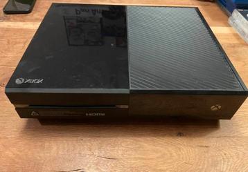 Xbox one met 7 spellen en controller beschikbaar voor biedingen