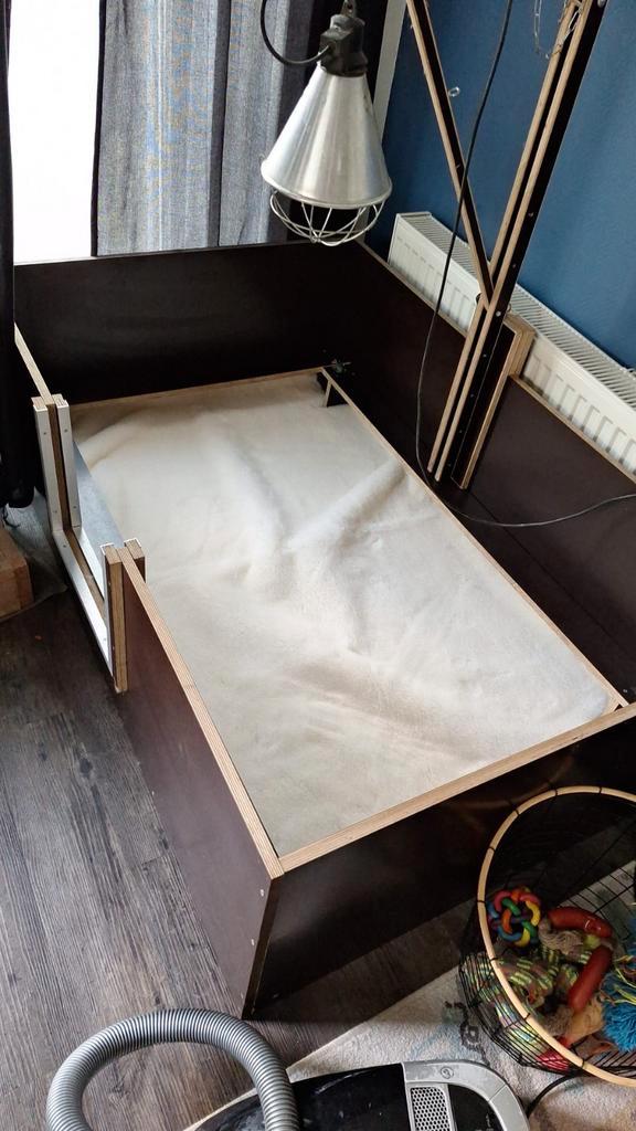 Werpkist, Dieren en Toebehoren, Honden-accessoires, Gebruikt, Ophalen