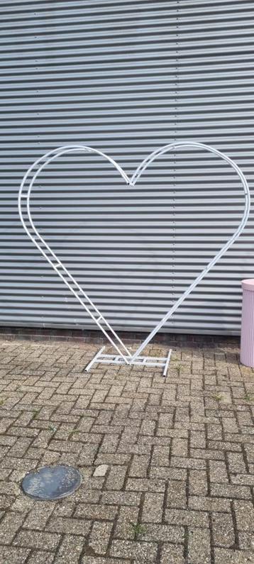 Backdrop beschikbaar voor biedingen