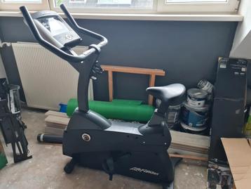 C1 Lifecycle hometrainer - MOET SNEL WEG beschikbaar voor biedingen