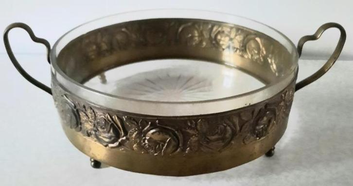 Antieke koperen fruit/koekjes schaal,met kristal inzet bak, Huis en Inrichting, Woonaccessoires | Schalen en Manden, Gebruikt