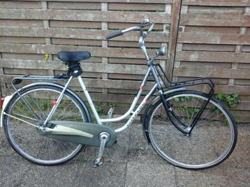 damesfiets 28 inch fiets 28 inch Gazelle !! beschikbaar voor biedingen