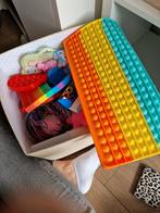 Fidget toys , hele doos vol, Ophalen, Zo goed als nieuw