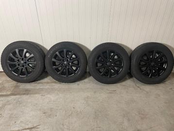 Seat Leon 16 inch LM velgen met winterbanden beschikbaar voor biedingen
