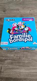 SQULA Familie Bordspel - Zo Goed Als Nieuw!, Hobby en Vrije tijd, Gezelschapsspellen | Bordspellen, Drie of vier spelers, Ophalen of Verzenden