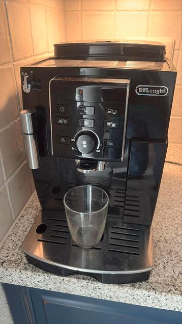 De Longhi Koffiemachine bonen type ecam 13.123.B beschikbaar voor biedingen
