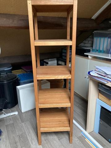 Houten Rek Ikea met 5 Plankjes beschikbaar voor biedingen