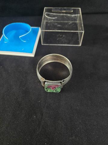 Brutalistisch Finse Armband, zilver, robijn zoisiet gemerkt beschikbaar voor biedingen