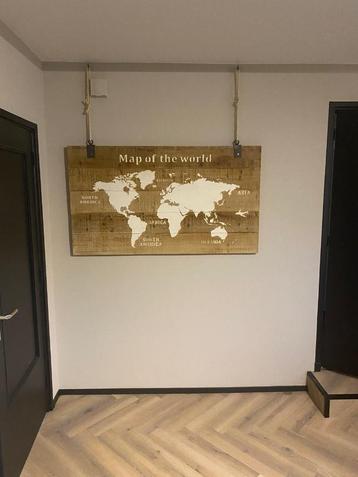 Map of the world, Intratuin, Wand Deco (140*80) cm beschikbaar voor biedingen
