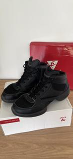 Danssneakers mt 37-38, Sport en Fitness, Dansen, Ophalen of Verzenden, Zo goed als nieuw, Schoenen