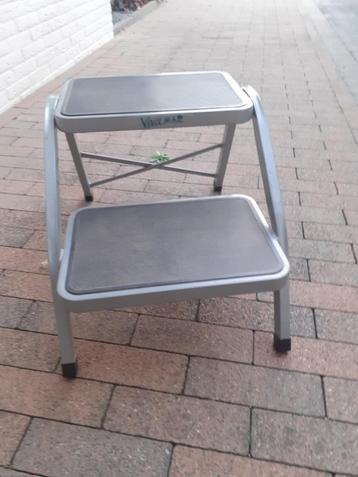 caravan opstapje te koop beschikbaar voor biedingen