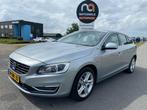 Volvo V60 2014 * 2.4 D6 AWD Plug-In Hybrid Summum * AUTOMAAT, Auto's, Automaat, Traction-control, Vierwielaandrijving, 11 kWh