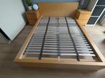 IKEA Malm bed 140x200 met lattenbodem en nachtkastje, Ophalen, Gebruikt, Bruin, Tweepersoons