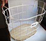 Mand~Metalen Korf~Opslag~Mandje van metaal~Wit~Planten oid, Overige materialen, Mand, Ophalen of Verzenden, Zo goed als nieuw