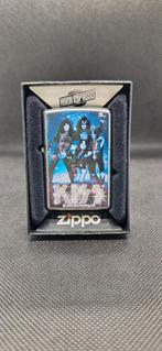 Zippo Kiss 2009 Aansteker - Limited Edition, Verzamelen, Ophalen of Verzenden, Zo goed als nieuw, Aansteker