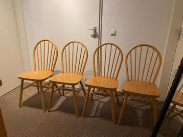 4 houten windsor eetkamerstoelen (vintage) beschikbaar voor biedingen
