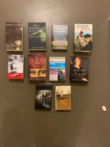 Boeken te koop beschikbaar voor biedingen