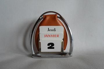Perpetual Calender Stirrup Horse beschikbaar voor biedingen