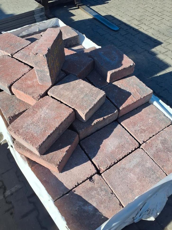 Rode trommelsteen 20x15x6cm - €15 - 10m², Tuin en Terras, Tegels en Klinkers, Zo goed als nieuw, Klinkers, Beton, 10 m² of meer