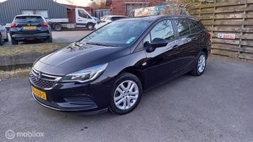 Opel Astra Sports 1.0 Turbo|Camera|Navi|PDC|Trekhaak| beschikbaar voor biedingen