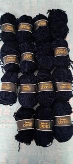 Patons Chenille Garen - 14 Bollen Donkerblauw, Ophalen of Verzenden, Zo goed als nieuw, Breien of Haken, Wol of Garen