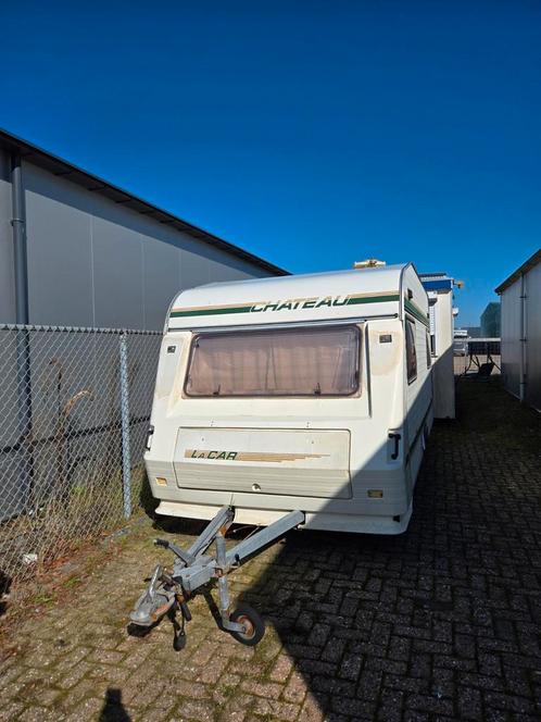 Chateau Caravan 4 personen, Caravans en Kamperen, Caravans, Particulier, tot en met 4, 500 - 750 kg, Overige, Chateau, 2 aparte bedden
