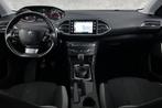 Peugeot 308 1.2 PureTech Style | Parkeersensoren | Trekhaak, Voorwielaandrijving, Stof, Euro 6, 1199 cc