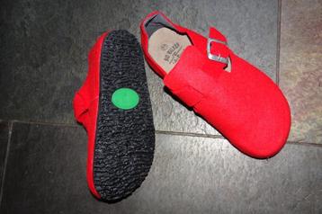 BIO WALKER Damesschoenen rood nieuw maat 37 brede leest € 30 beschikbaar voor biedingen