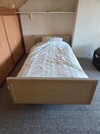 Eenpersoons bed met 2 (lade)kastjes GRATIS, Huis en Inrichting, Ophalen, Gebruikt, 90 cm, Eenpersoons