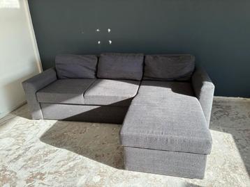 Hoekslaap bank beschikbaar voor biedingen