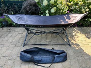 Hangmat met frame beschikbaar voor biedingen