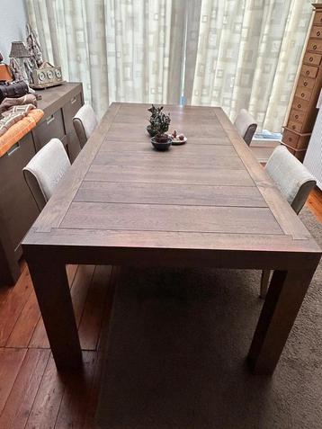 Robuuste eettafel hout 220 cm beschikbaar voor biedingen