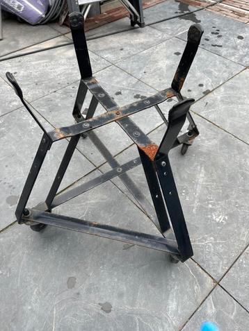 Big Green Egg Onderstel M/L beschikbaar voor biedingen