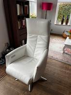Elektrische draaifauteuil De Toekomst, Huis en Inrichting, Fauteuils, Ophalen, Zo goed als nieuw, 75 tot 100 cm, Leer