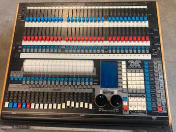 Avolites pearl 2000 rolaceu, in case, 2004 software beschikbaar voor biedingen