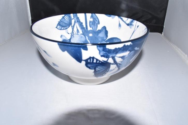 Schaaltjes Gusta Peony servies, Huis en Inrichting, Keuken | Servies, Nieuw, Overige typen, Overige stijlen, Overige materialen