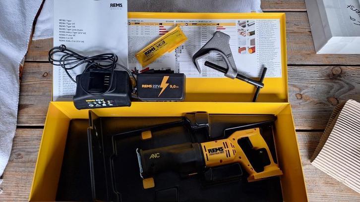 Rems Akku-Tiger 22v Set krachtige accubuisreciprozaag NIEUW!, Auto diversen, Autogereedschap, Nieuw, Ophalen of Verzenden