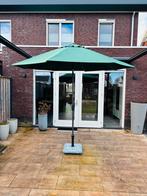 Intratuin parasol groen 300 inclusief zware verrijdbare voet, Ophalen, Gebruikt, Kantelbaar, 2 tot 3 meter