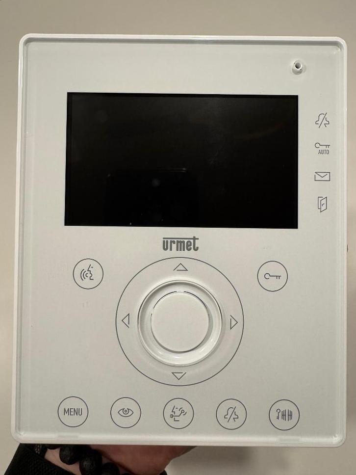 Urmet Aiko intercom monitor, Huis en Inrichting, Deurbellen, Zo goed als nieuw, Bedraad, Terugspreekfunctie, Ophalen of Verzenden