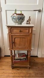Antiek Frans nachtkastje halkastje met marmerblad., Gebruikt, Minder dan 45 cm, Ophalen of Verzenden, 70 cm of meer